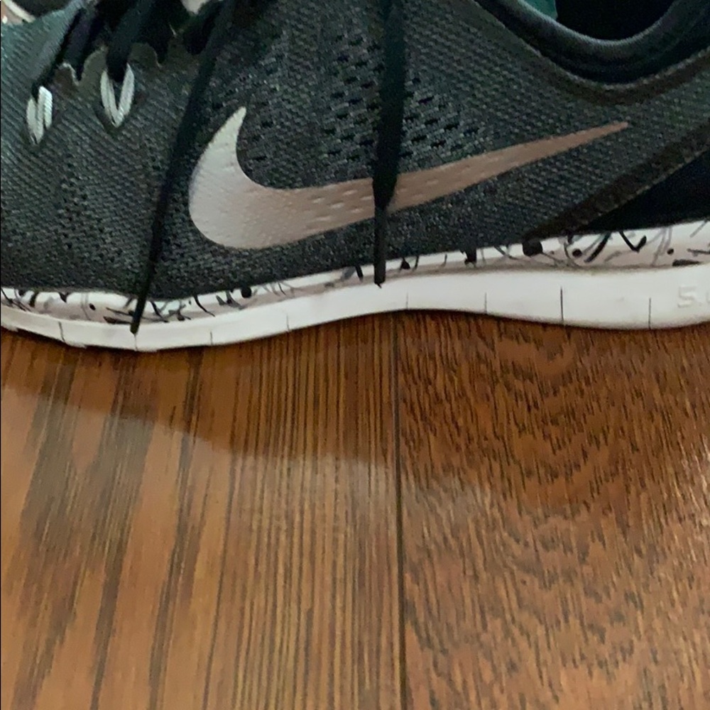 Nike Sneakers - Picture 13 of 15